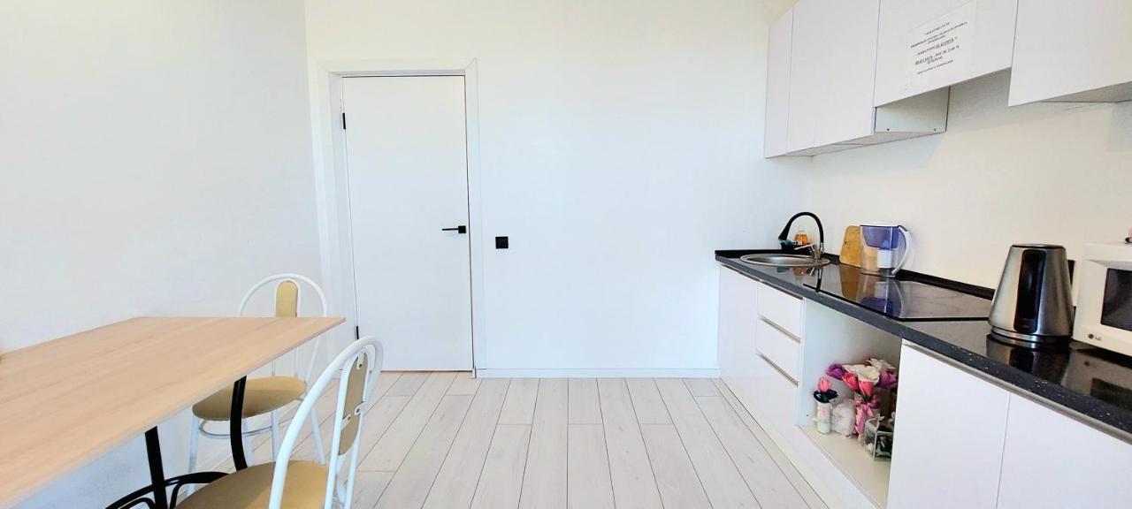 Apartamento Аэропорт 10 Минут Astaná Exterior foto