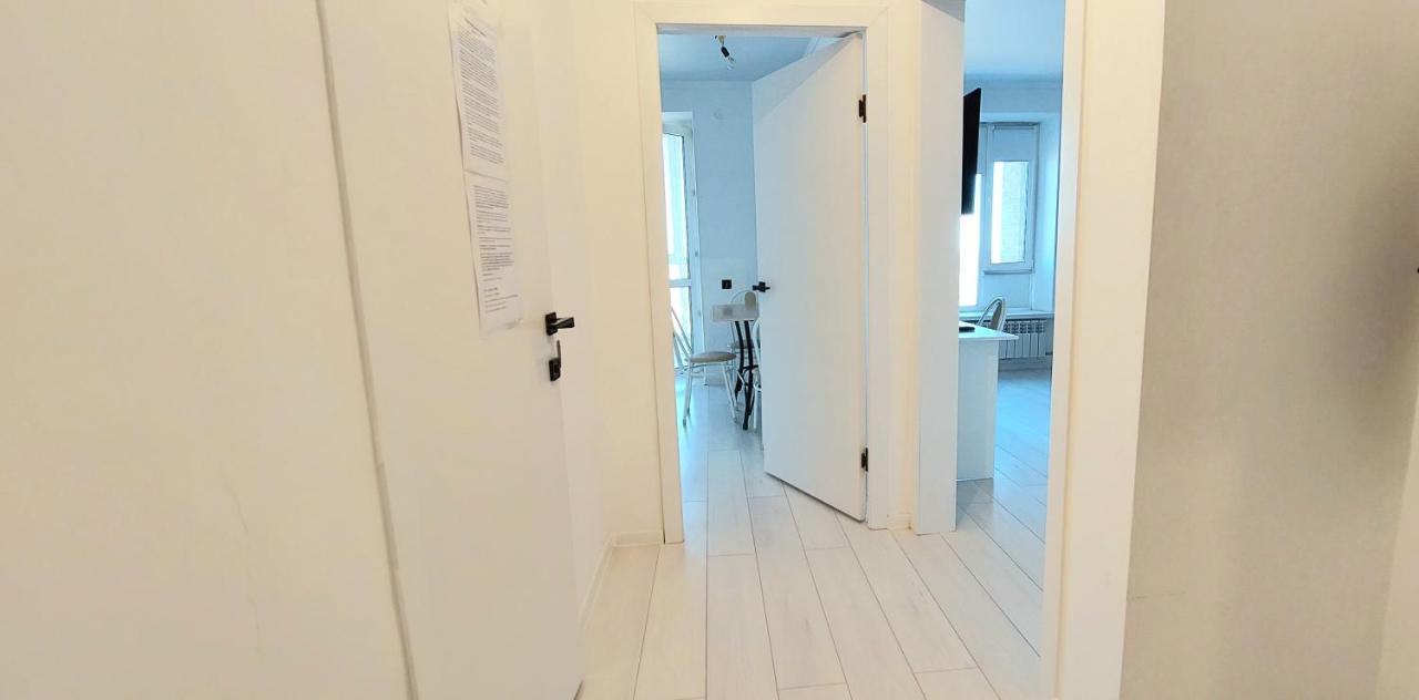 Apartamento Аэропорт 10 Минут Astaná Exterior foto